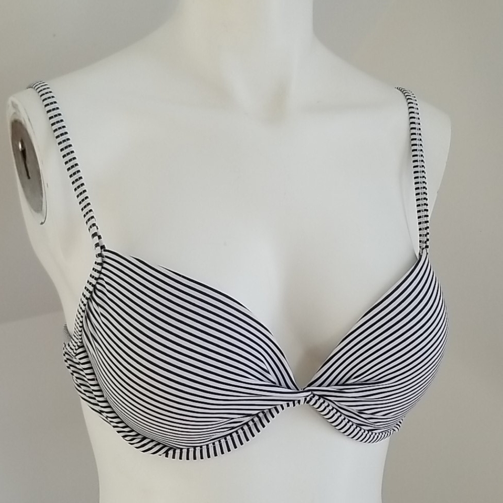 Xhilaration Navy/white Stripe Shell push-up Top